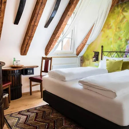 Hotell Lend-platzl 4*