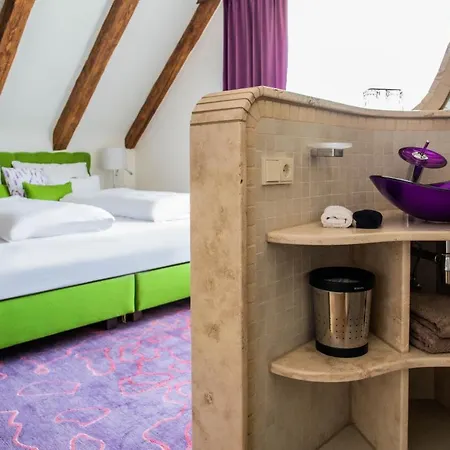 Lend-platzl Otel 4*